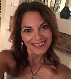 Carrie, 46 years old, Hetero, Woman, Darmstadt, Germany